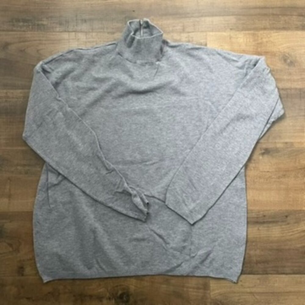 Cyrus Gray Zip-Back Mock‎ Neck Sweater Women’s Size Large Soft Knit Pullover